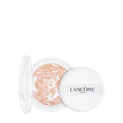 [第4名]Lancôme 超极光精华水粉霜SPF50/PA+++ (NT$1,400)：三效合一的粉底霜，能够为肌肤保湿、遮盖毛孔以及令肌肤变得透亮。(这是补充装，粉底霜外盒需要另外购买)