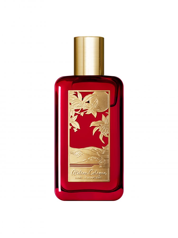 5.Atelier Cologne Love Osmanthus 桂香月夜 $1175/100ml 这款换上新春包装的收藏版香水以中国桂花、意大利柠檬及美国雪松为香调，味道芬芳脱俗，仿佛置身于在长江南岸的桂花树下一样。