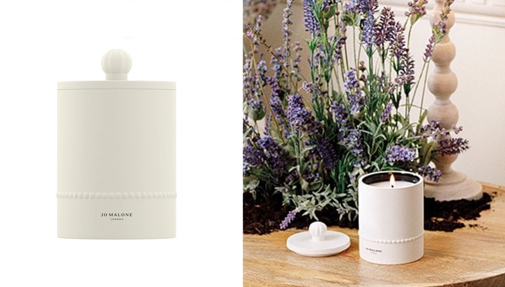 Lilac Lavender & Lovage Townhouse Candle 薰衣草与独活草蜡烛 (£90.00/300g) | 周日早晨床单散发着薰衣草香气，卧室的窗户略微开着，散发平静舒心的花香气味。薰衣草与独活草结合相融，为宁静的家园添上香气。