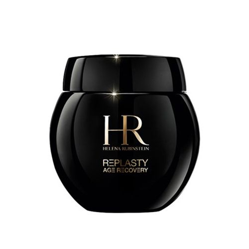 HELENA RUBINSTEIN REPLASTY 修复晚霜 | 售价：HK$1,700/15ml。 蕴含高浓度Pro-Xylane抗老成分，质感紧緻包裹皮肤，因而被命名为「黑绷带」面霜。如夜间的美容胶布，改善肌肤老化徵状，修正皱纹、印痕及瑕疵粗糙，修复舒缓滋养肌肤。