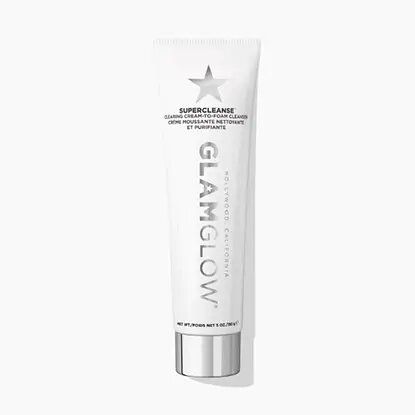 收毛孔产品推介3：GLAMGLOW SUPERCLEANSE 超级洁面矿泥 售价HKD$280│容量150ml， 拥有三倍活性竹炭力量，配合竹子、木炭、椰壳活性碳和桉树叶等成分，有效洁净堵塞在毛孔中的污垢，加上双重组合K17矿泥和地中海海底泥，可以有效吸收多余油脂，平衡肌肤上的油脂分泌。