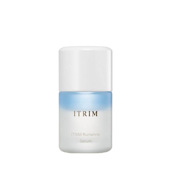 ITRIM Ruri White Serum (18,000日元+税/18ml)：ITRIM推出了两层美白精华液，蓝色层为活性美白成分，而白色层则为德国甘菊油，把两层摇均后便能使用，有效解决肌肤暗沉问题，令肌肤变得透亮和滋润。