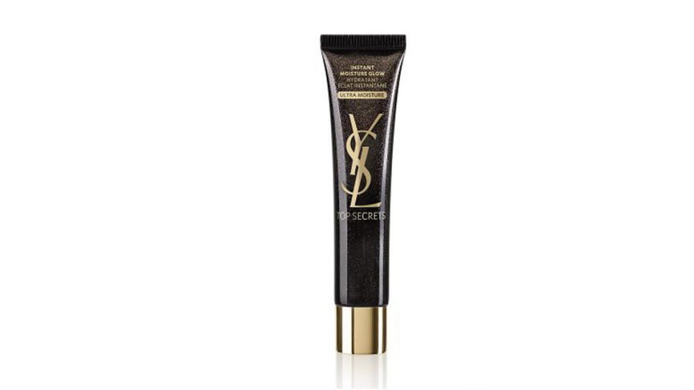 YSL 美颜绝密丝缎极致补湿底霜 40ml 港币520 底霜融合乳木果、甘油和透明质酸等保湿成分，仿佛是高度保湿的面霜般，适合极度缺水的肌肤，让后续彩妆更贴服。