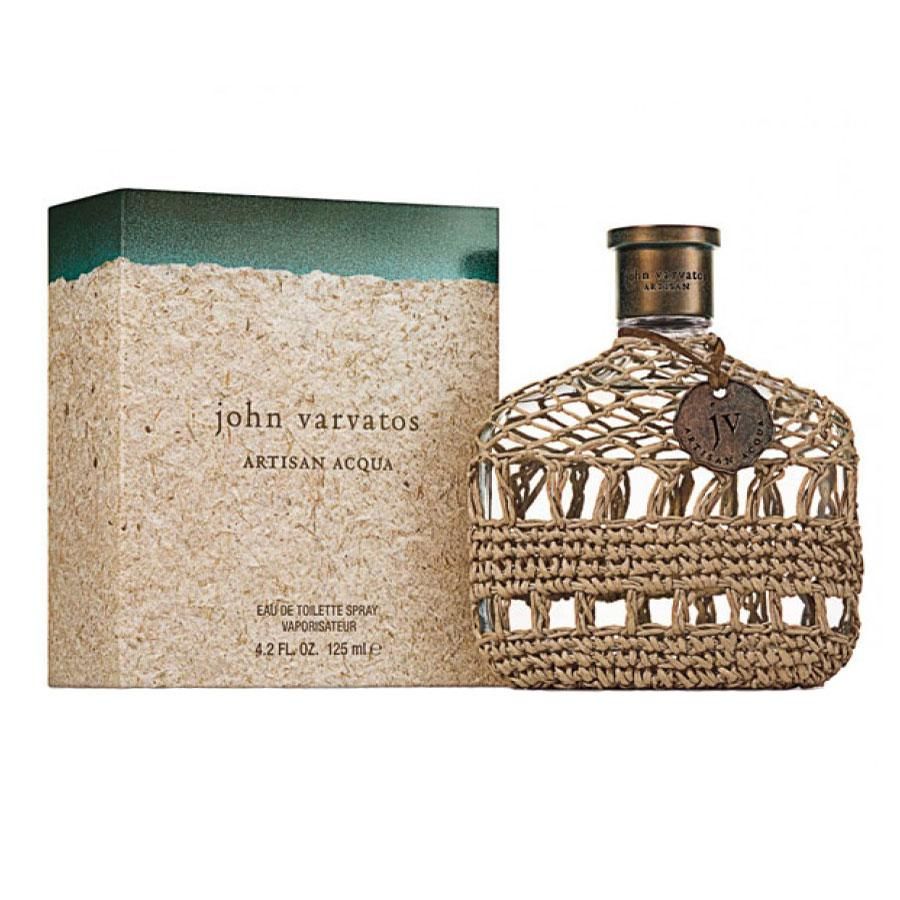 john varvatos ARTISAN ACQUA FRAGRANCE | HK$820.07/4.2 OZ：john varvatos的香水把柚子、香料和香草等香气集结在一起，散发出独特的木质香气，气味较为中性，不论自用或送给男朋友都可以。