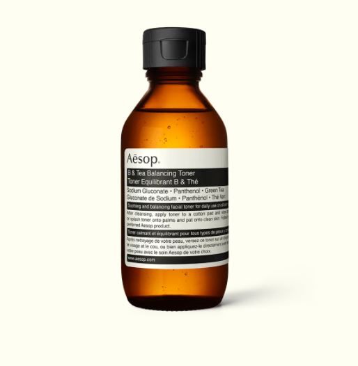 精华水推荐4：Aesop B 绿茶平衡调理液 售价HK$255 | 容量100ml。功效：保湿、抗氧化、收毛孔。