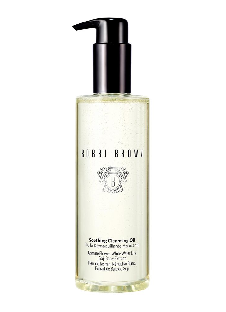 BOBBI BROWN 纾缓卸妆洁面油 200ml 港币400 | 以矜贵茉莉花油、坚果油和向日葵精油萃取而成，天然成分能卸除彩妆，温和并不破坏肌肤屏障。