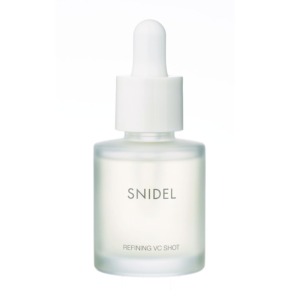 4. SNIDEL Refining VC SHOT 30 ml｜日元4730︰ 使用后皮肤水润的评价很高，不少人都很喜欢它治癒的柑橘香味，收毛孔效果不错。产品伸展性很好，含有保湿成分，所以也适合乾性皮肤。