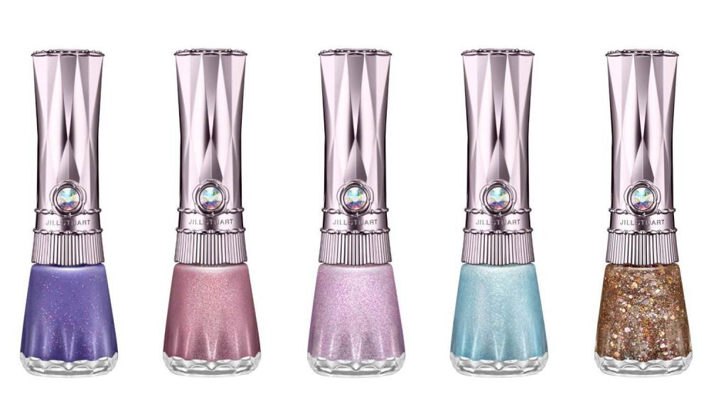 Jill Stuart Nail Lacquer Dazzling Wonderland (各1,500円＋税 / 7mL) (限量版)： (从左至右)01 midnight circus, 02 invitation ticket, 03 fluffy baloon carnival, 04 sparkle illusion, 05 dazzling wonderland 