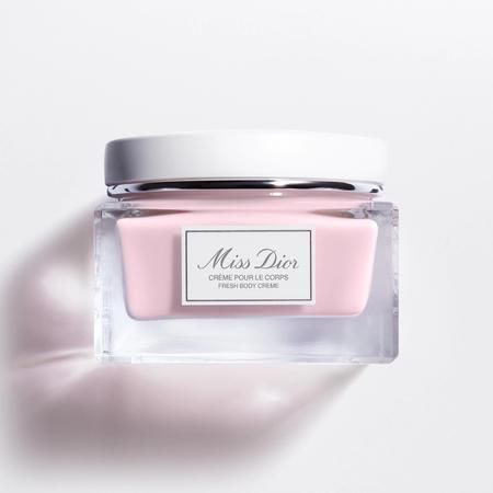 5. MISS DIOR 香薰美肌乳液 HK$750 来自DIOR的这款乳液加入了玫瑰精油，涂抹的时候散发出阵阵清香，滋润度高又不黏稠。如果你喜欢DIOR同系列的淡香薰，那麽你肯定也会喜欢这款乳液！