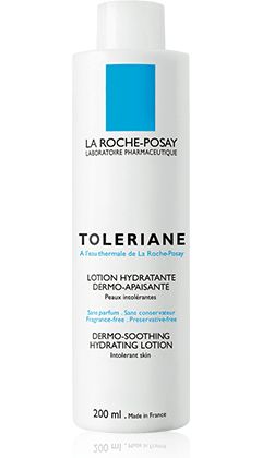 La Roche-Posay 抗敏舒缓爽肤水 200ml (港币$240) 能减少肌肤绷紧刺痛感，持久保湿效果。