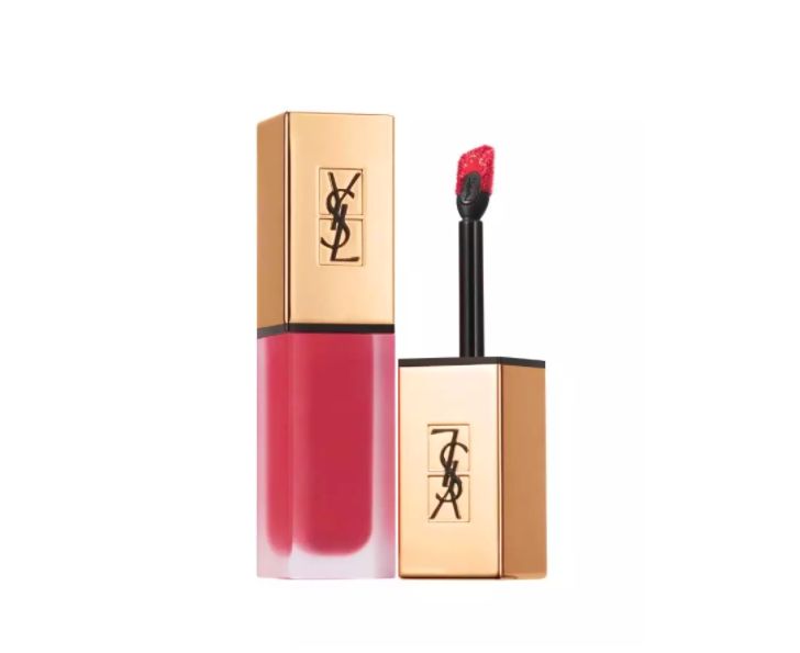  6.YSL 绝魅哑緻唇釉 #16 Nude Emblem – terra cotta pink 售价HKD 310 | 3ml 相信大家对YSL品牌的唇釉并不陌生！这款哑緻系列，除了採用了专利的特製请过信棒，能够精準勾划出唇形之外，所打造出的雾面质感亦相当高雅，难怪气场如此强大的Jennie 亦会喜欢使用这款唇釉