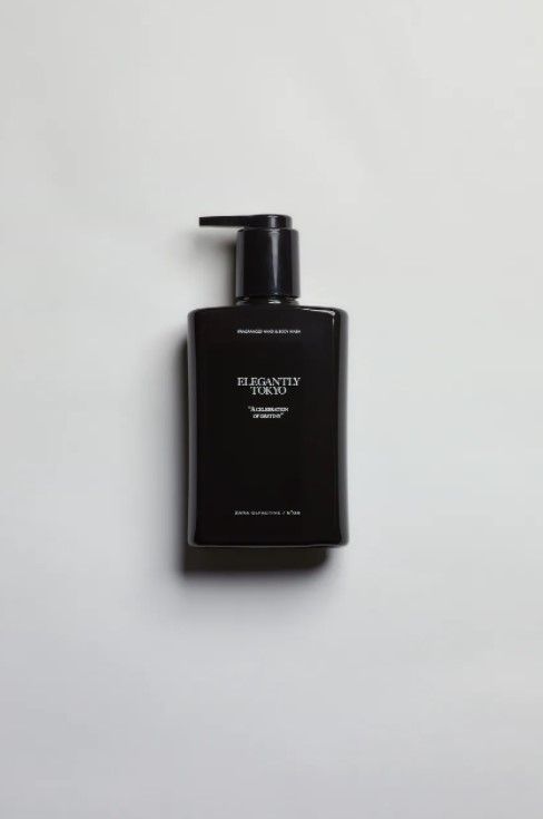 ELEGANTLY TOKYO FRAGRANCED HAND AND BODY WASH｜HKD99／200 ML 