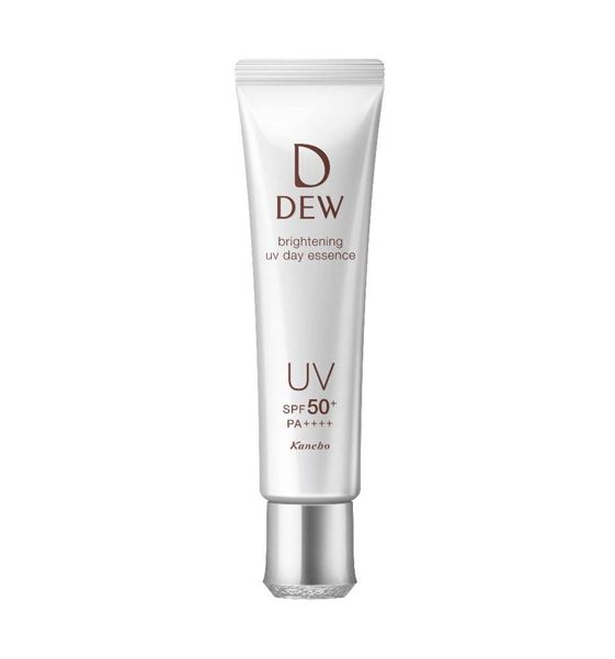 DEW Brightening UV Day Essence (3,500円+税/40g)：DEW精华能抑制黑色素的产生，同时亦能保护肌肤免受紫外线侵害，令皮肤变得明亮及光泽，而且精华液更可以当作底霜使用。