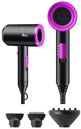 4. SKEY Thermostat Hair Dryer｜日元3,980円连税 综合评分︰4.43 风呈直线，适合重视速乾性的人。具有高浓度负离子生成器，能够保持低温，预防过热对头髮造成的损伤。风筒轻巧，长时间使用都不会觉得累。