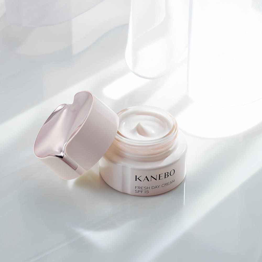 Kanebo Fresh Day Cream SPF15 PA+++ 焕采赋活保湿日霜｜HK$480/40ML