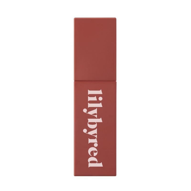 [GLOWPICK唇釉第1位] lilybyred Romantic Liar Mousse Tint：lilybyred同样也是韩国性价比十分高的彩妆品牌，而这款唇釉亦是哑光质地，共有6个色号选择，不论什么季节都能选择合适自己的颜色。